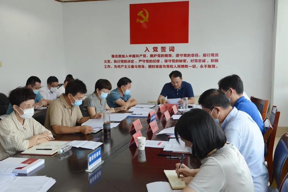 市委老干部局认真学习贯彻《关于戒骄戒躁埋头苦干努力开创高质量发展新局面的若干意见》精神(图1)