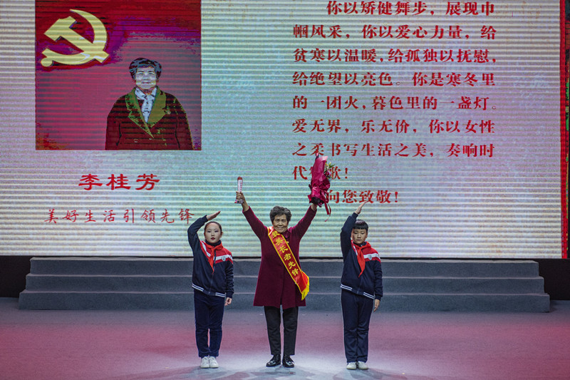 高密市开展“告白，老干部中的‘李焕英’”等系列寻找“最美长者先锋”主题活动(图3)